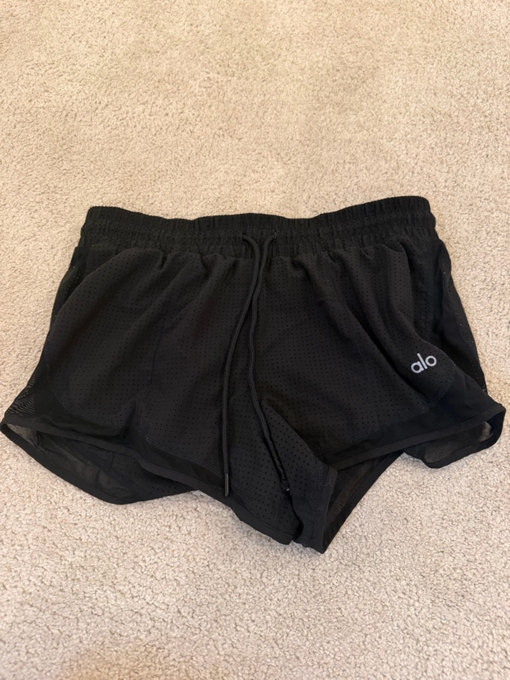 ALO Yoga Women’s Black Athletic Shorts